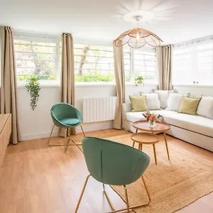 Cozy - Marais - Pelee Appartement